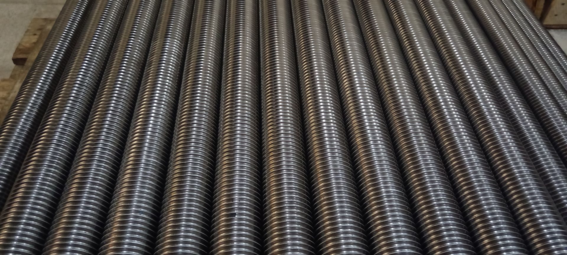 Шпилька полнорезьбовая 30ХГСА